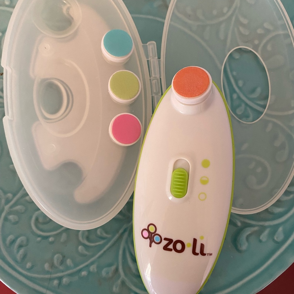 ZOLI INTERCHANGEABLE CUSHIONED NAIL PADS AND TEXTURES NEWBORN THROUGH 12+ MONTHS